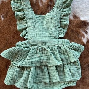 Shein SageGreen Ruffled Gauze Baby Romper